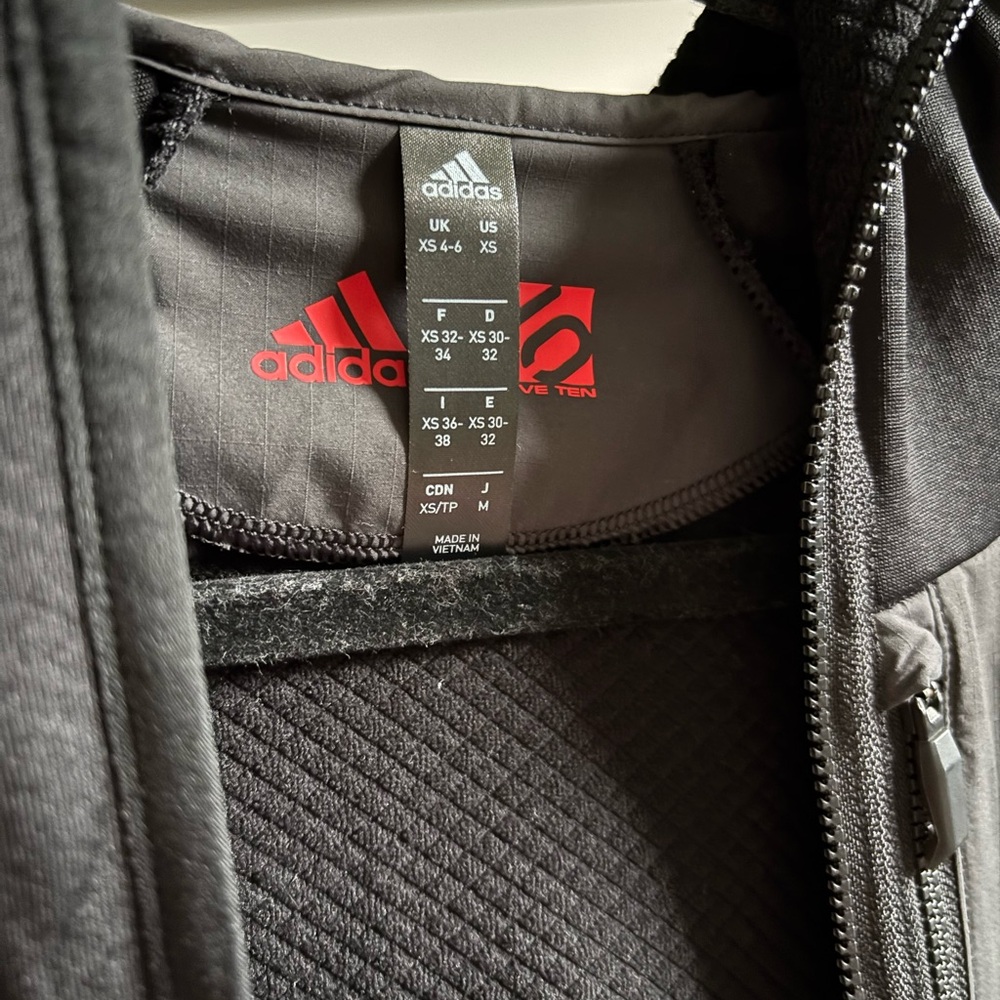 MTB adidas five ten Performance jacket - Picture 7 of 7